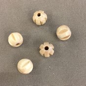 Houten bal 10 mm naturel